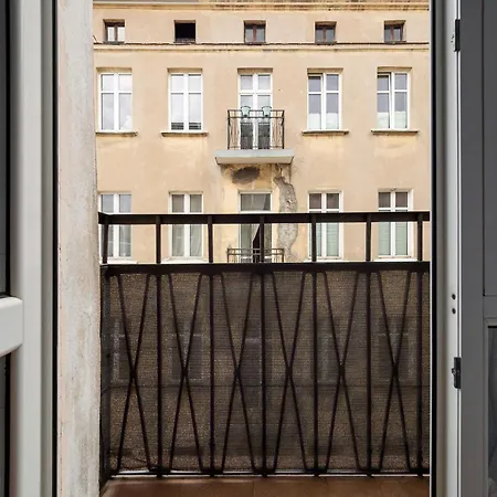 Daire Przytulny W Centrum Lodzi By Renters