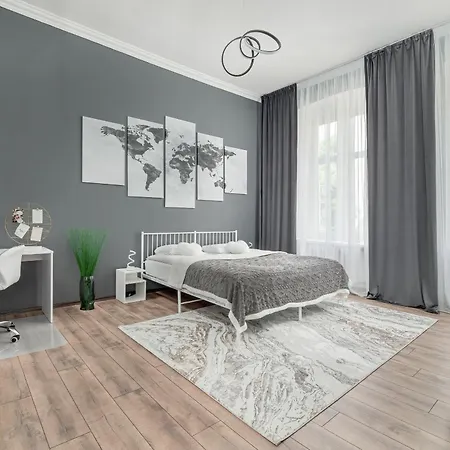 Przytulny W Centrum Lodzi By Renters Apartment