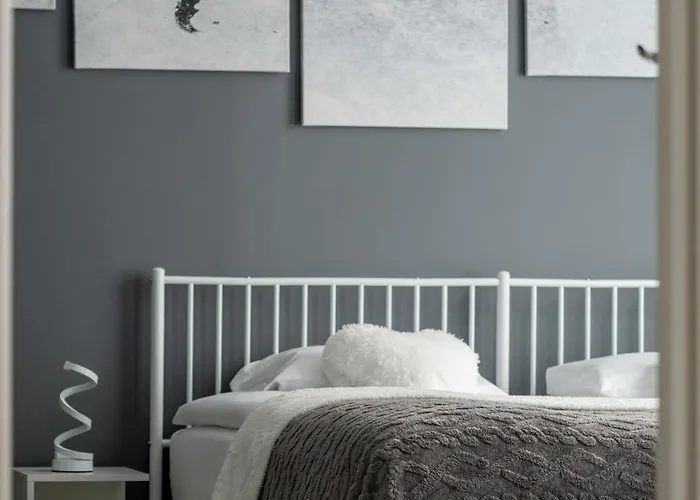 Przytulny W Centrum Lodzi By Renters *