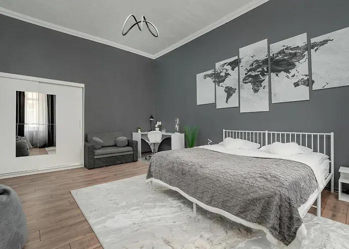 Przytulny W Centrum Lodzi By Renters