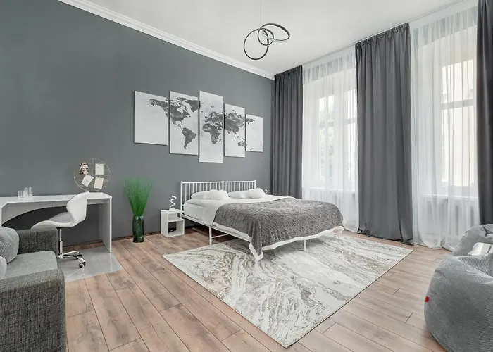 Przytulny W Centrum Lodzi By Renters Lägenhet